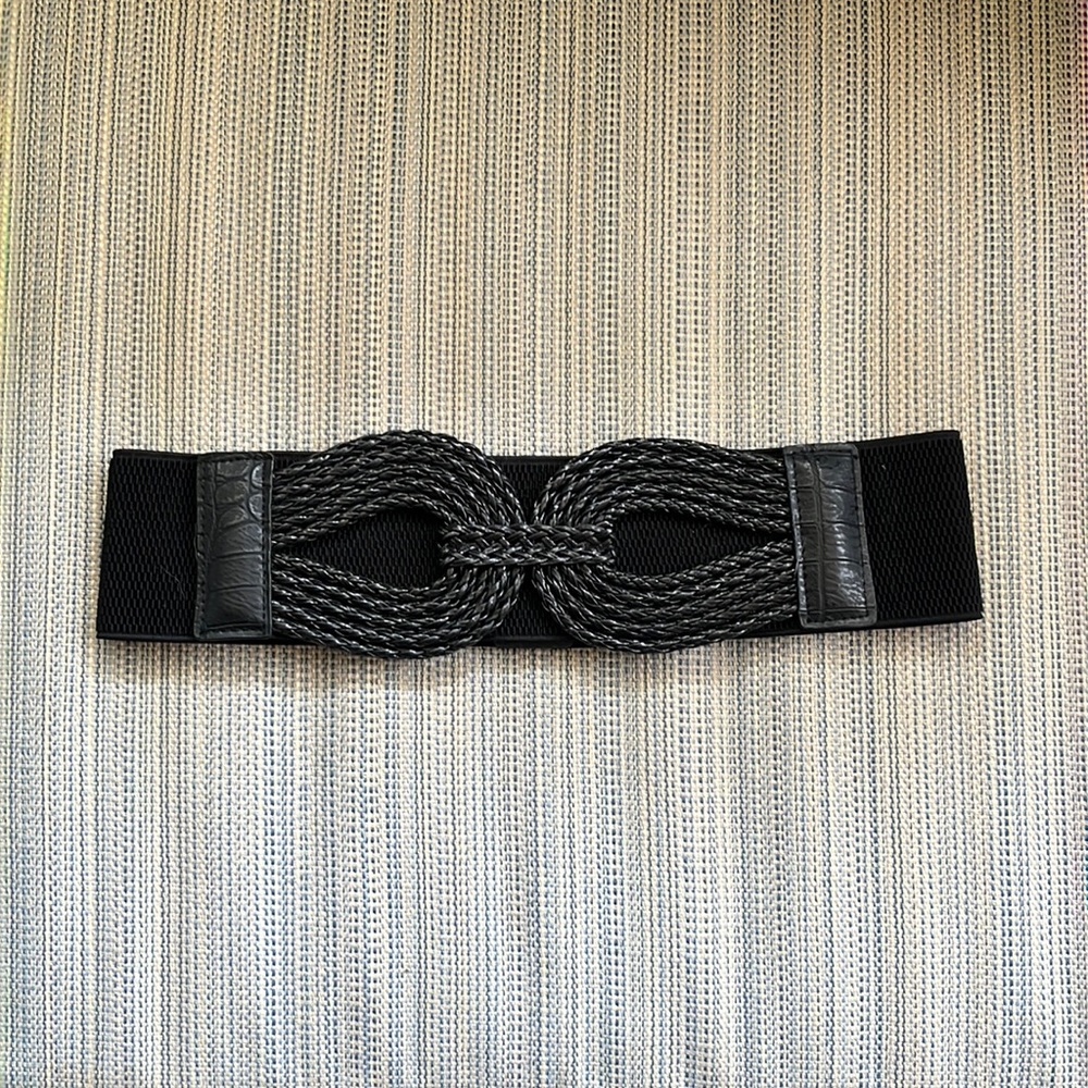Belt-elastic buckle